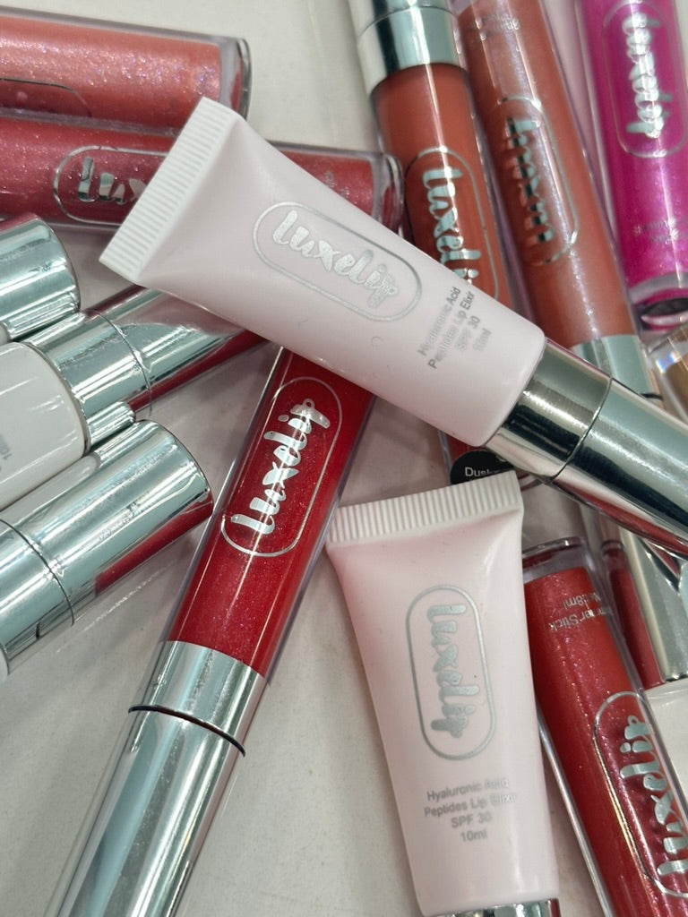 Are you on Trend for 2025? Colors Aren't the Only Things Trending for Lipgloss in 2025!