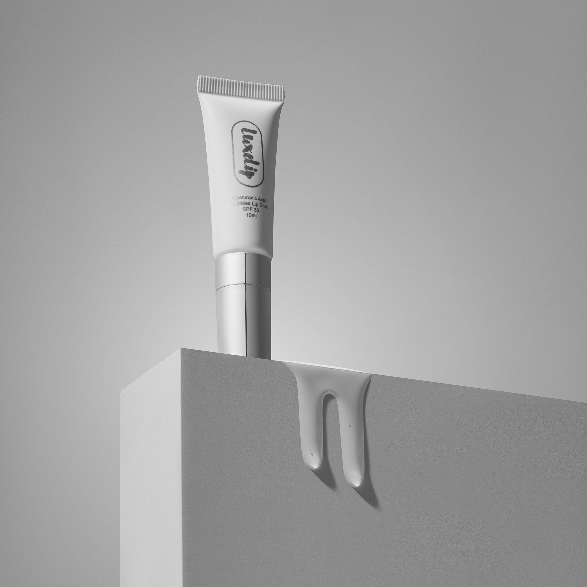 LuxeLip™ Lip Elixir